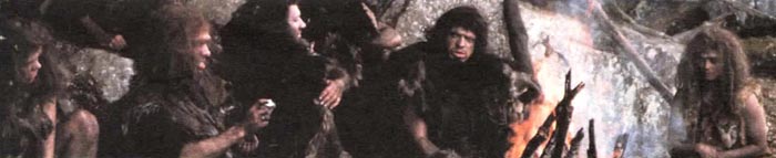 Сцена из фильма "Борьба за огонь", представляющая группу охотников Homo erectus.
